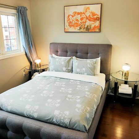 Affordable Room With Free Parking In Newmarket On Exteriör bild